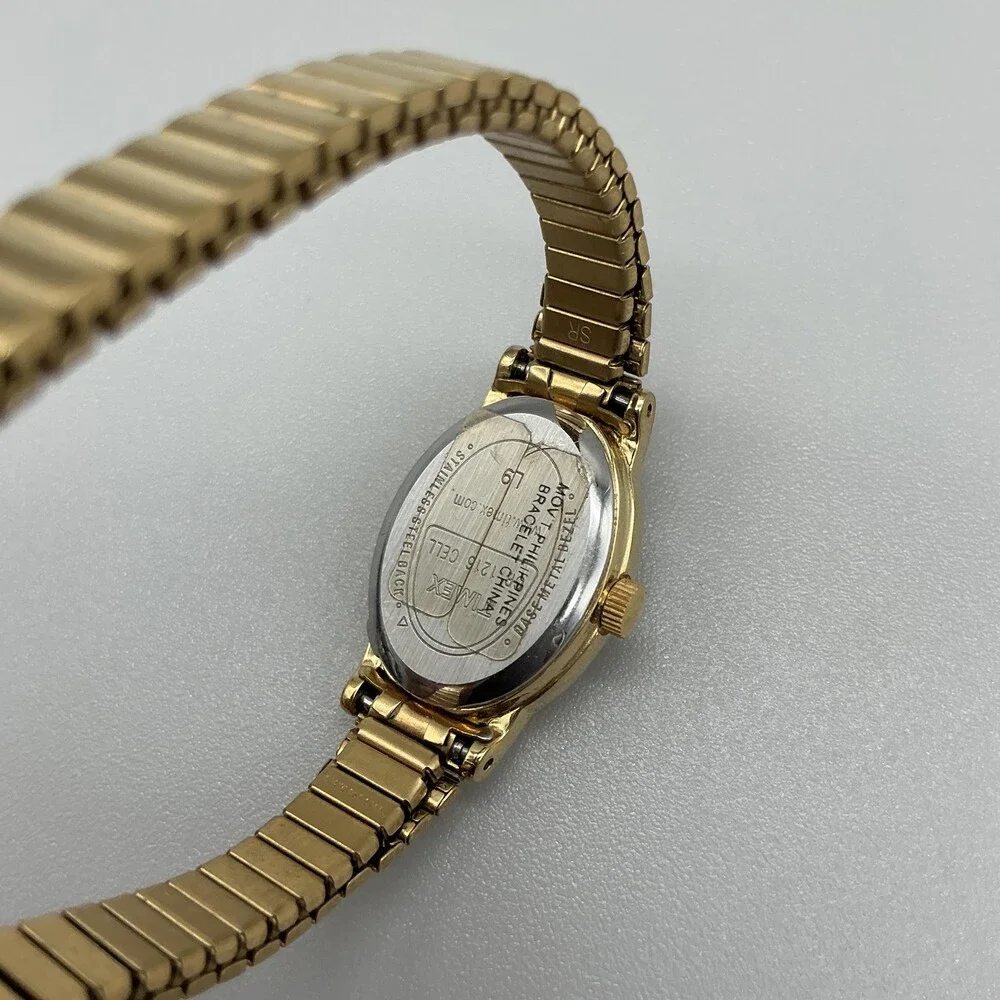 Timex Womens Watch 18mm Champagne Dial Gold Tone Oval Stretch Band New Battery